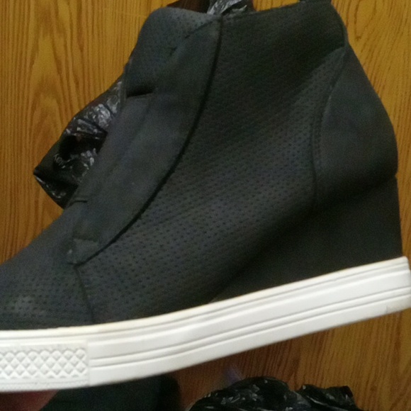 WOMENS PLATFORM HIGH HEEL SNEAKERS WOMENS SIZE 9 - Picture 4 of 4